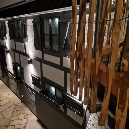 Altes Hinterhaeusel 3* Freiberg