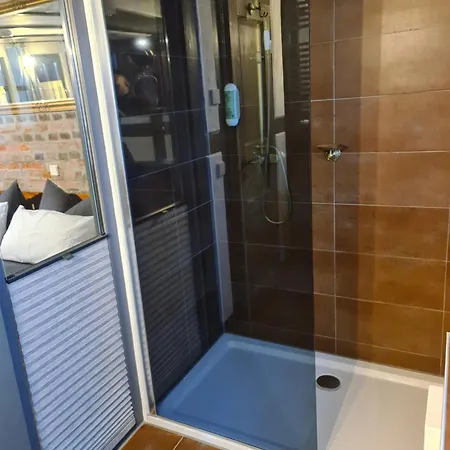 Altes Hinterhaeusel 3* פרייברג