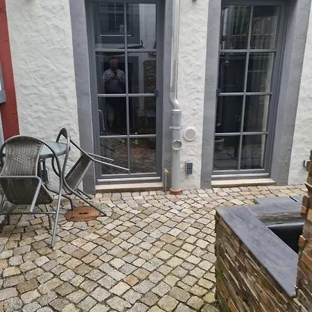 酒店 Altes Hinterhaeusel 弗赖贝格