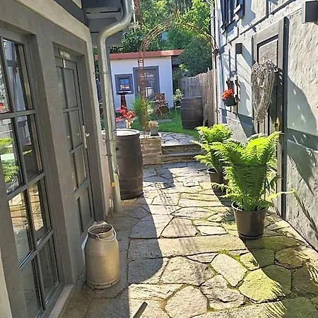 Altes Hinterhaeusel Hotel