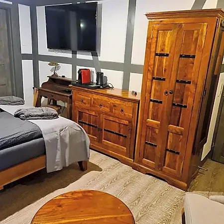Altes Hinterhaeusel 3* Freiberg