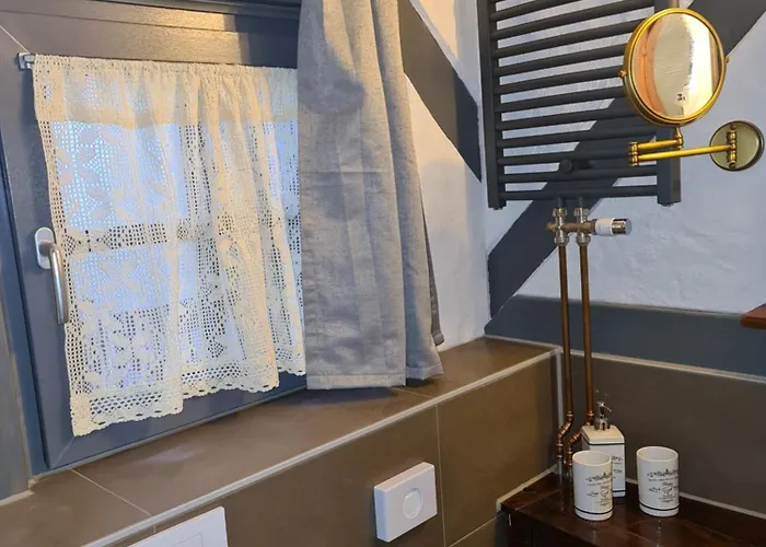 酒店 Altes Hinterhaeusel 弗赖贝格