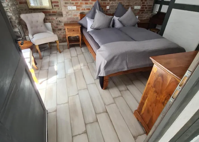 Hotel Altes Hinterhaeusel